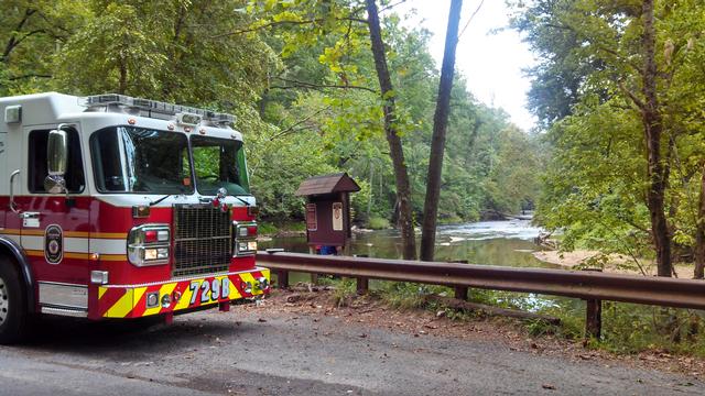 Engine 729B off of Berryville Road waiting to start drafting